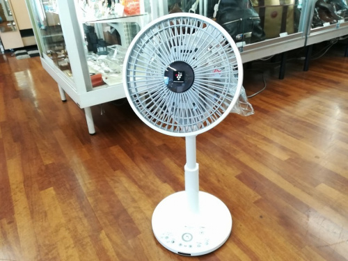 扇風機の冷風扇