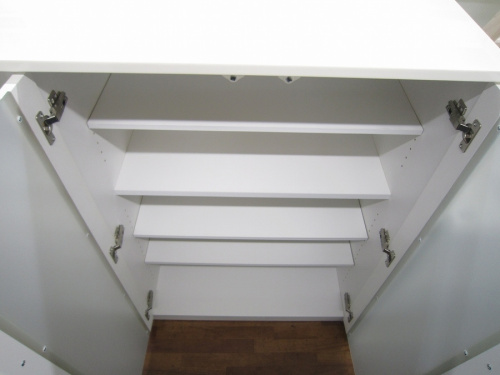 カップボード・食器棚のキッチンカウンター