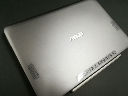 パソコンのASUS