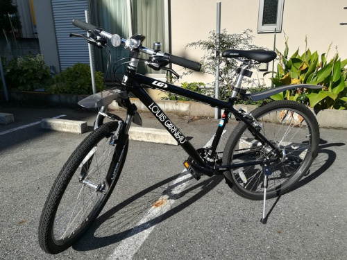 アウトドアの自転車