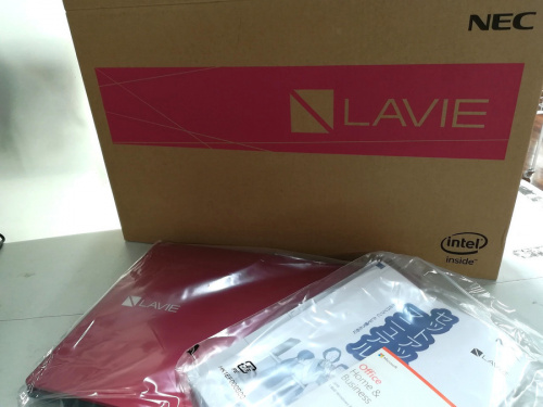 パソコンのノートパソコン