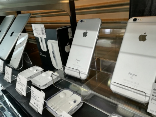 iPhone8のApple