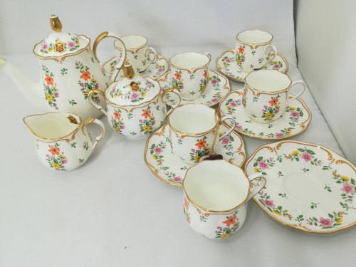 テーブルウェアの洋食器