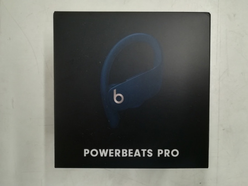 オーディオ機器のヘッドホン