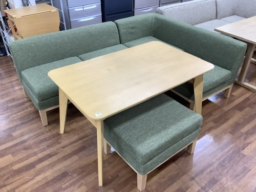 家具のダイニングセット