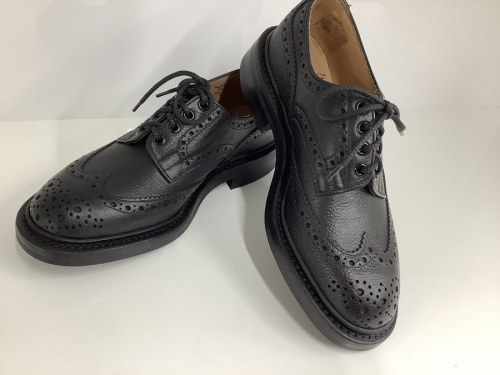 tricker's 　ブーツ　中古のウィングチップブーツ　買取
