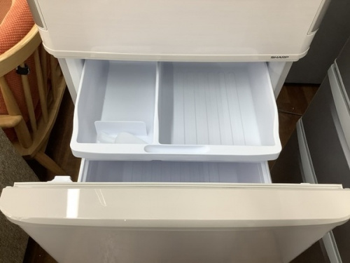 3ドア冷蔵庫のSHARP