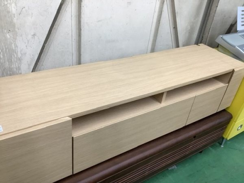 テレビ台