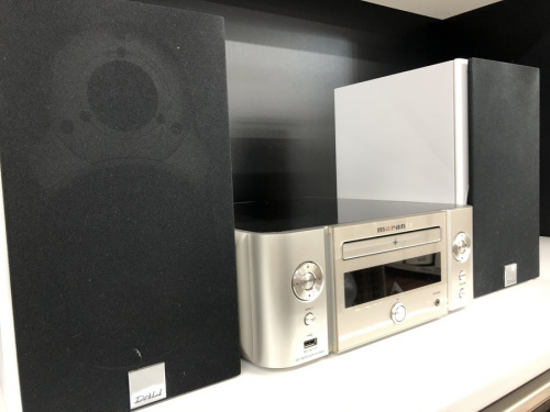 オーディオ機器のコンポ