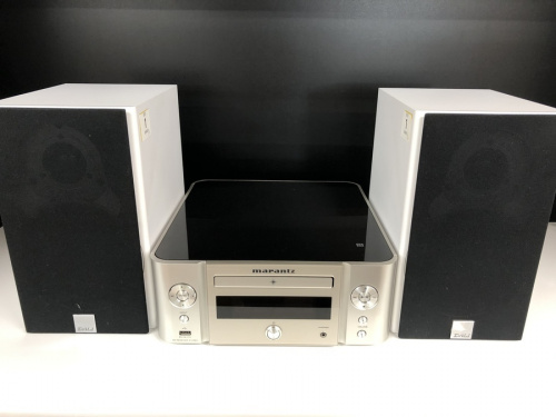 コンポのMARANTZ