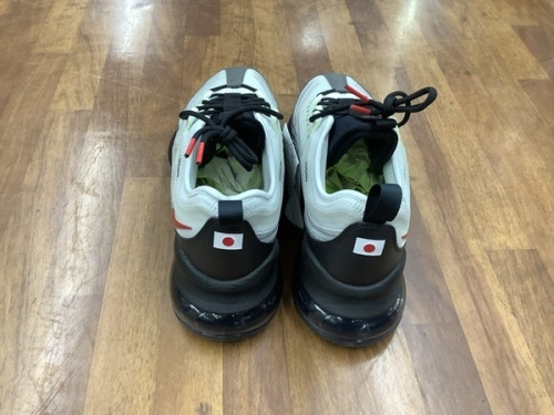 NIKEのAIR MAX ZOOM