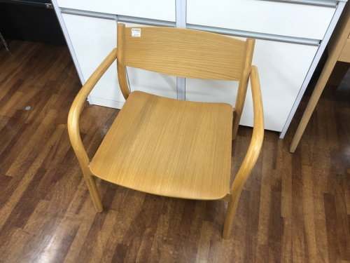生活家具のイス