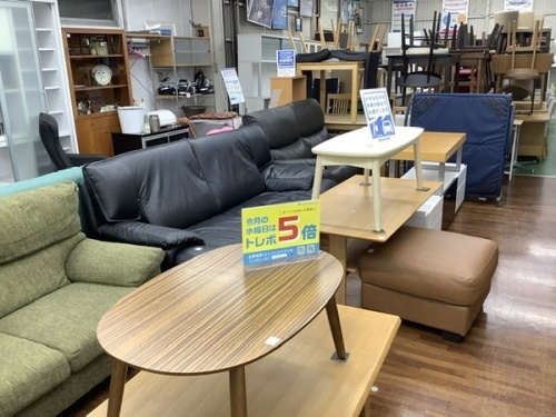Kチェアのカリモク60