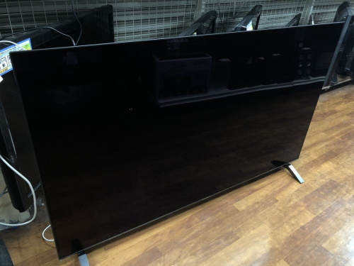 テレビの液晶テレビ