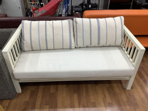 生活家具のソファー