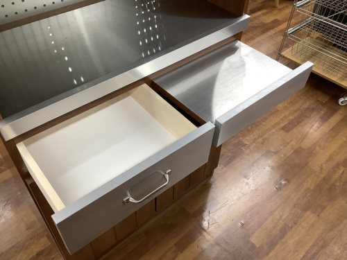 UNICOの大宮中古家具