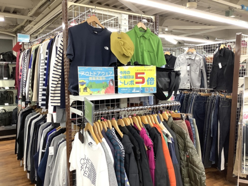 衣類　中古の夏物衣類　買取