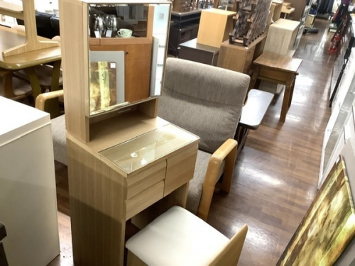 生活家具のニトリ