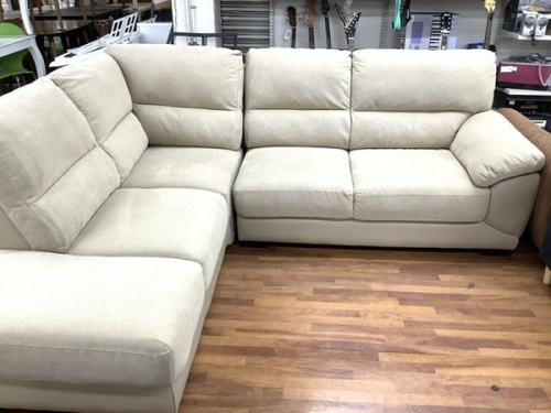家具のソファ