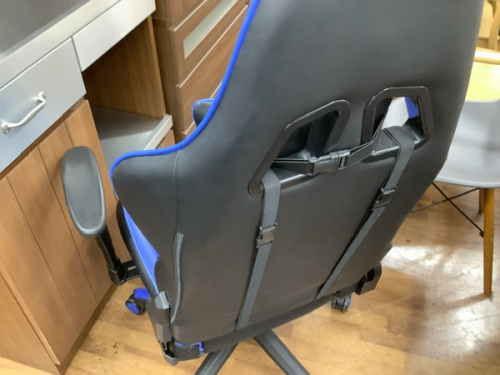 ゲーミングチェアのGT RACING
