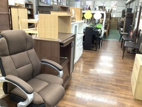 GT RACINGの大宮中古家具