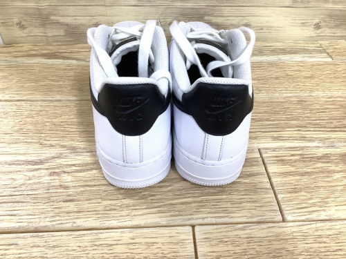 スニーカー 買取 のシューズ 中古