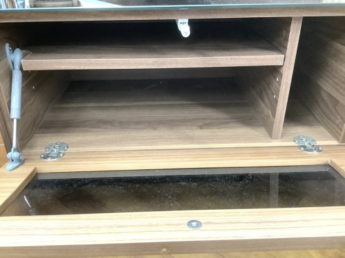 ニトリ　中古のテレビ台　買取