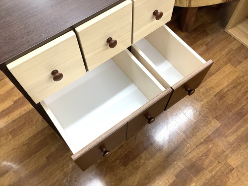 ニトリ　中古の収納家具　中古