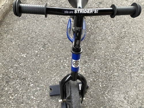 乗用玩具のストライダー