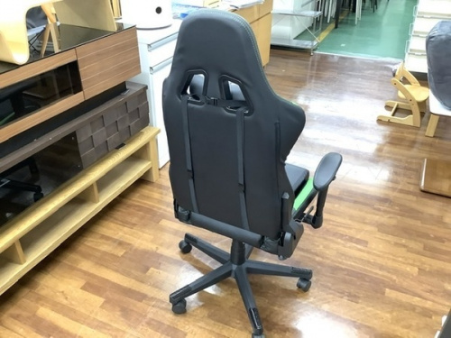 イスのゲームングチェア