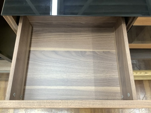 AV収納のローボード