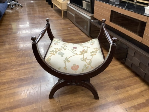 家具のソファ