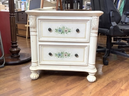 家具のチェスト