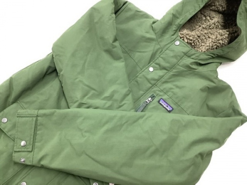 トップスのジャケット