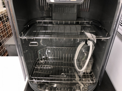食器乾燥機の食器乾燥機