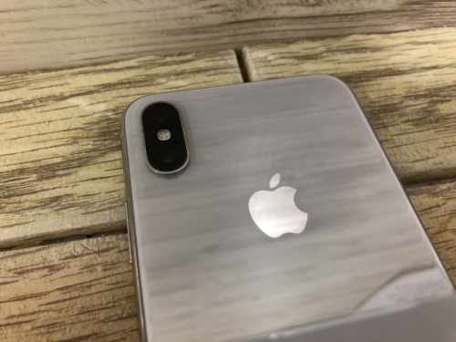 iPhoneXのApple