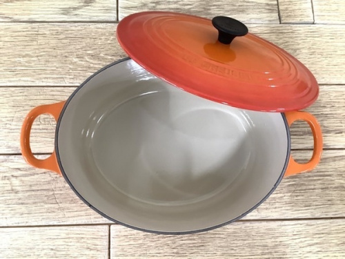 両手鍋のLE CREUSET