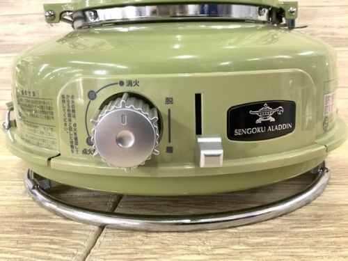 キャンプ用品のカセットガスストーブ