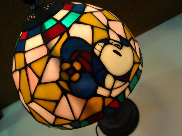 ディズニー ステンドグラスランプ ディズニー ステンドグラスランプ - メルカリ