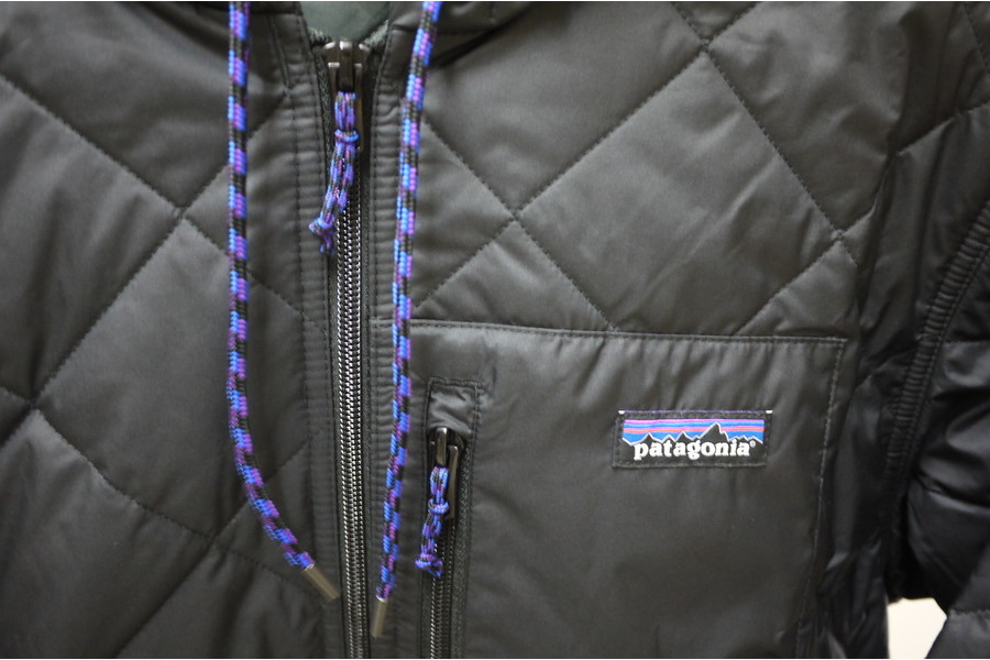 Patagonia（パタゴニア）のダイアモンドキルトボマーフーディが