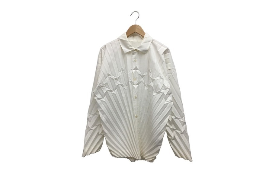 HOMME PLISSE ISSEY MIYAKE（オムプリッセ イッセイミヤケ）のプリーツ