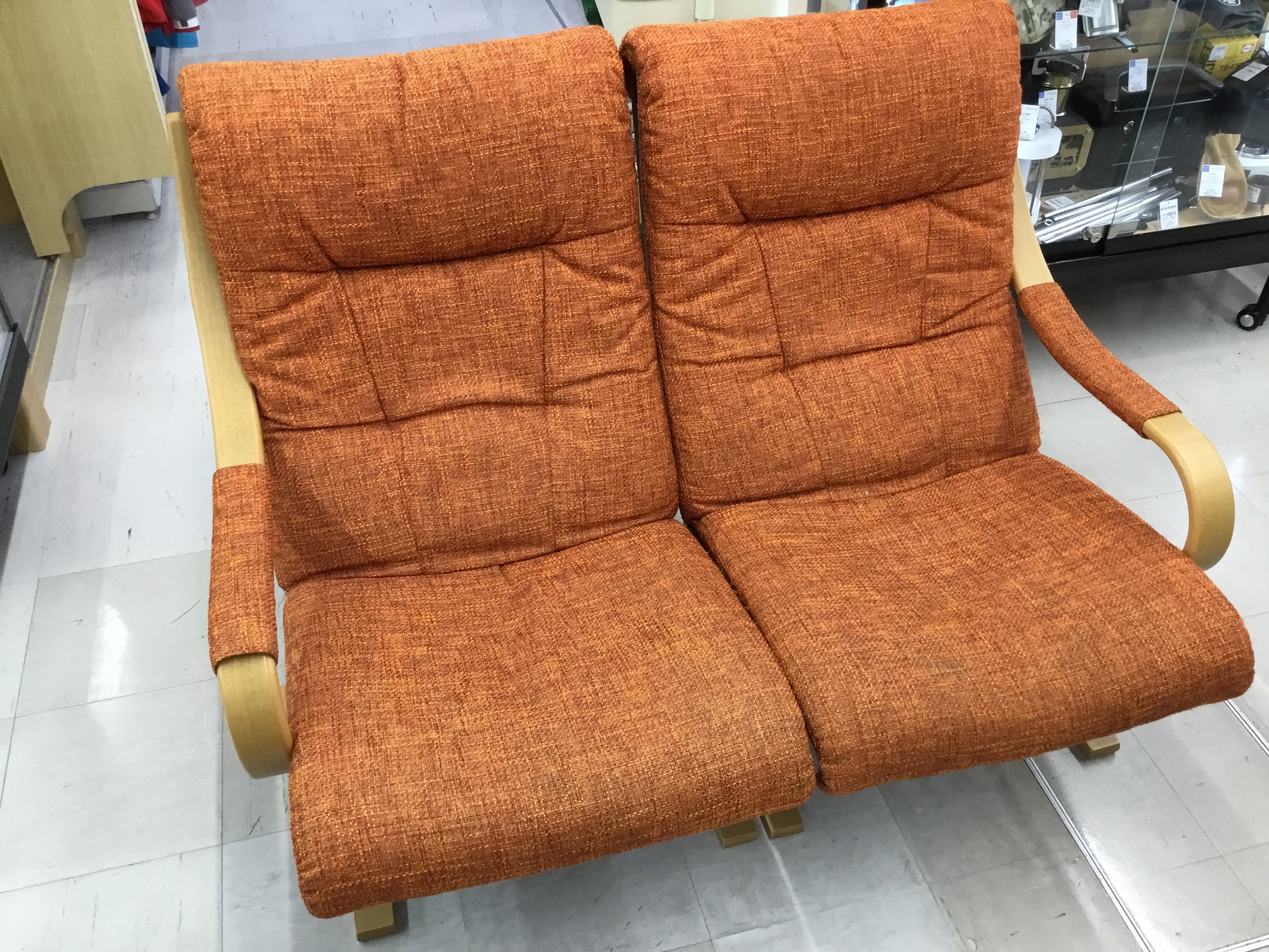 FUJI FURNITURE (フジファニチア) 2人掛けソファー｜トレファク