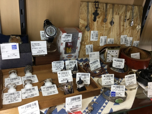 サードのネックレス