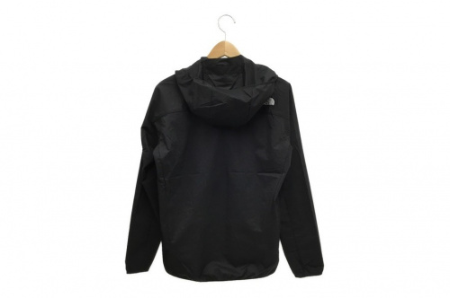 ノースフェイスのスワローテイルベントフーディ