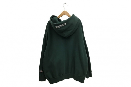 ロゴパーカーの韓国