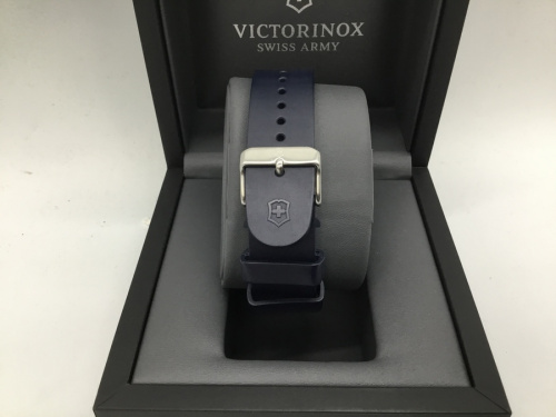 VICTORINOXの241688