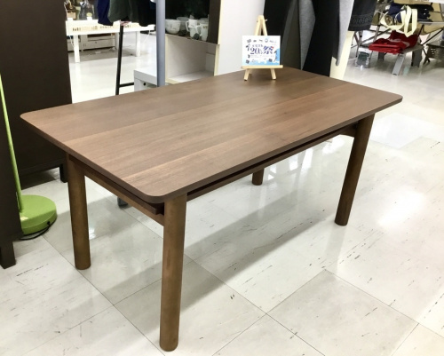 ミドルテーブルの無印良品