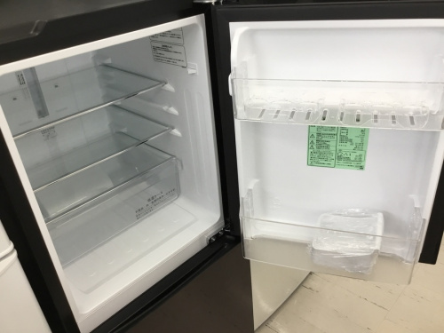 RｰG13Bの2ドア冷蔵庫