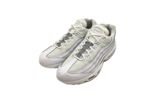 ナイキのAIR MAX 95