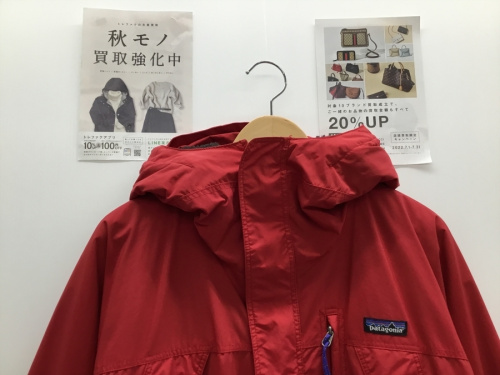 patagoniaのインファーノジャケット